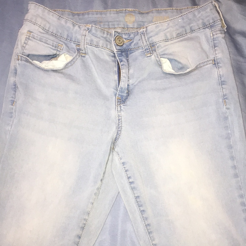 blue white washed SO jeggings